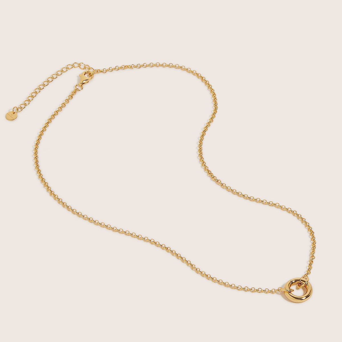 The Mama Charm Necklace Set