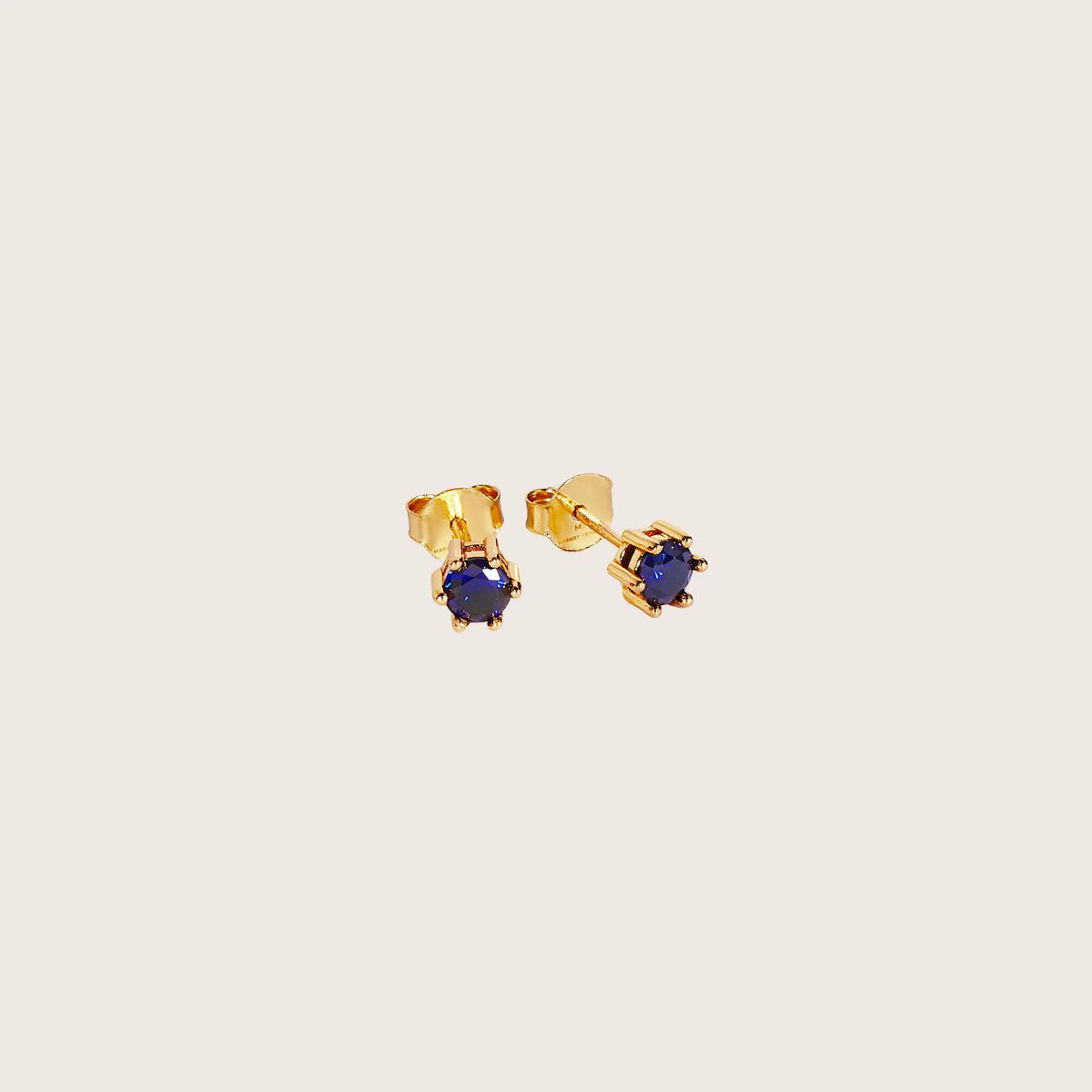 18K Gold Vermeil Round Sapphire Blue Stud Earrings