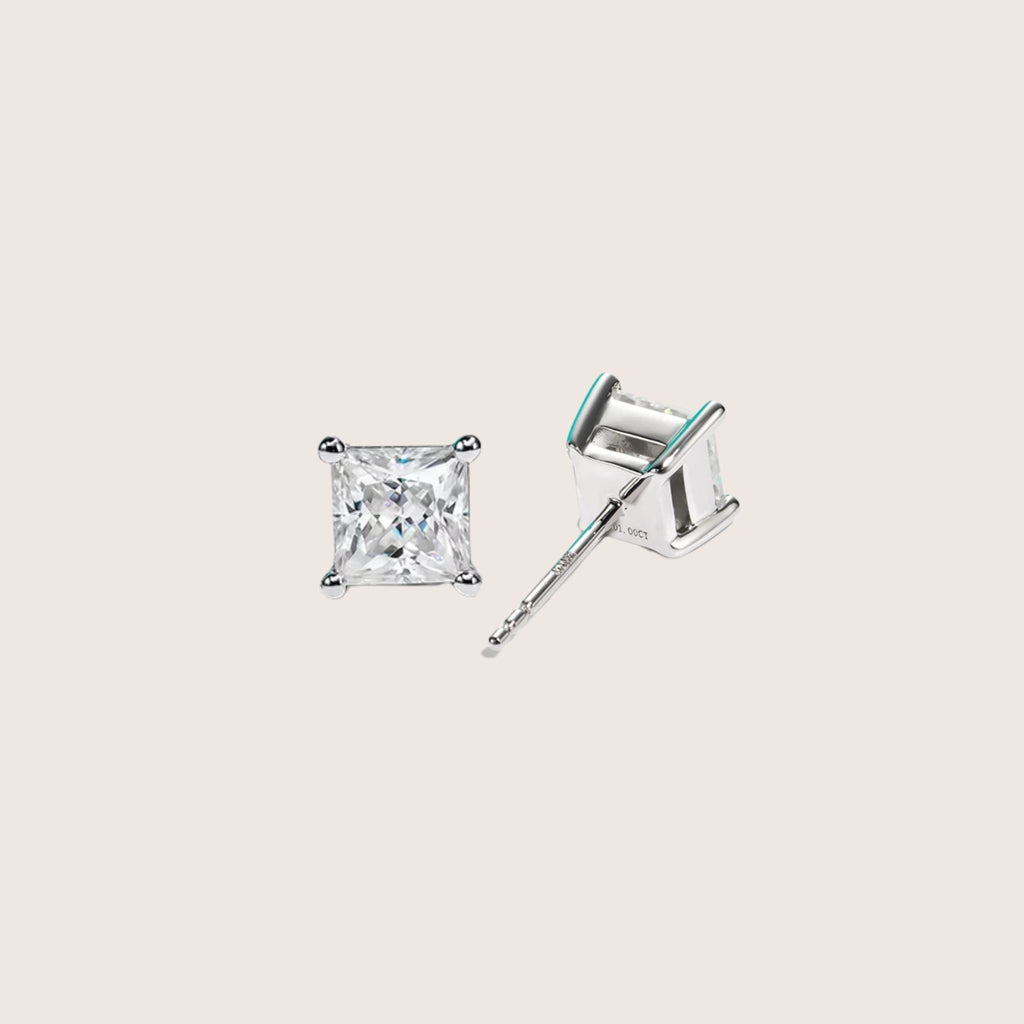 18K White Gold Diamante Moissanite Stud Earrings