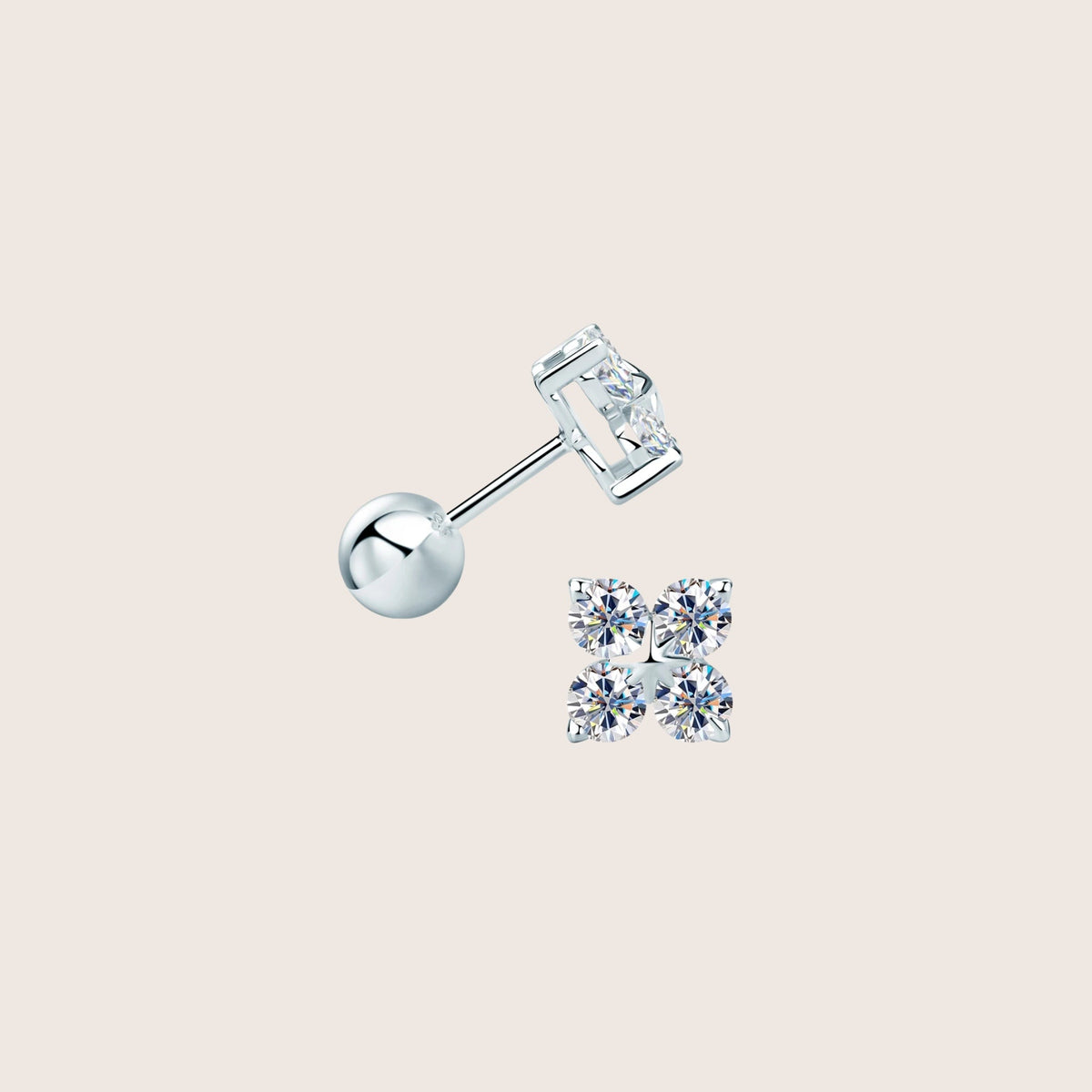 18K White Gold Four Leaf Clover Moissanite Stud Earrings