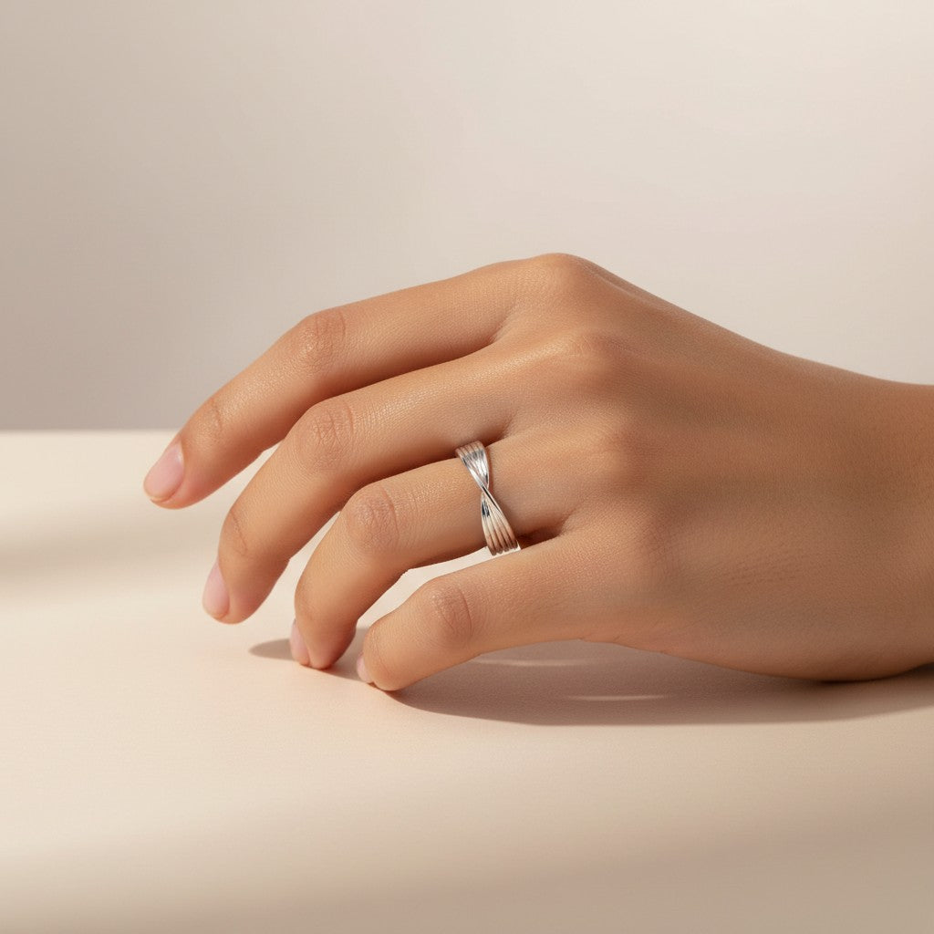 925 Sterling Silver Ava Mobius Infinity Ring
