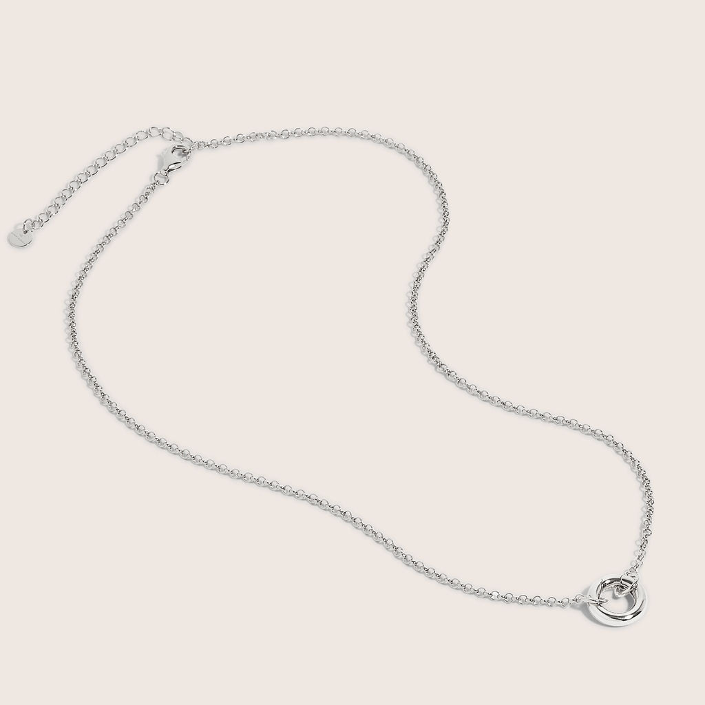 The Mama Charm Necklace Set