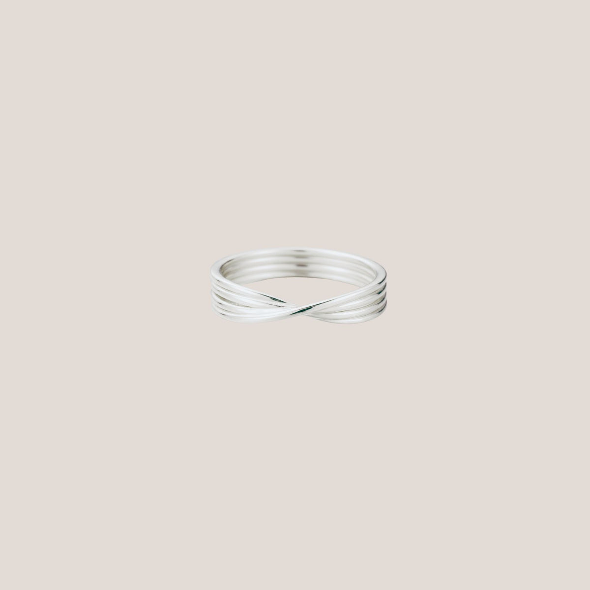 925 Sterling Silver Ava Mobius Infinity Ring